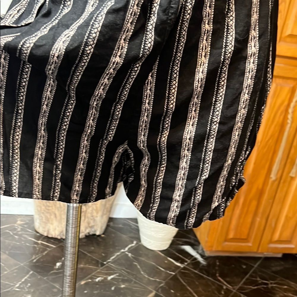 Xhilaration Black and White Patterned Jumpsuit - Picture 5 of 8